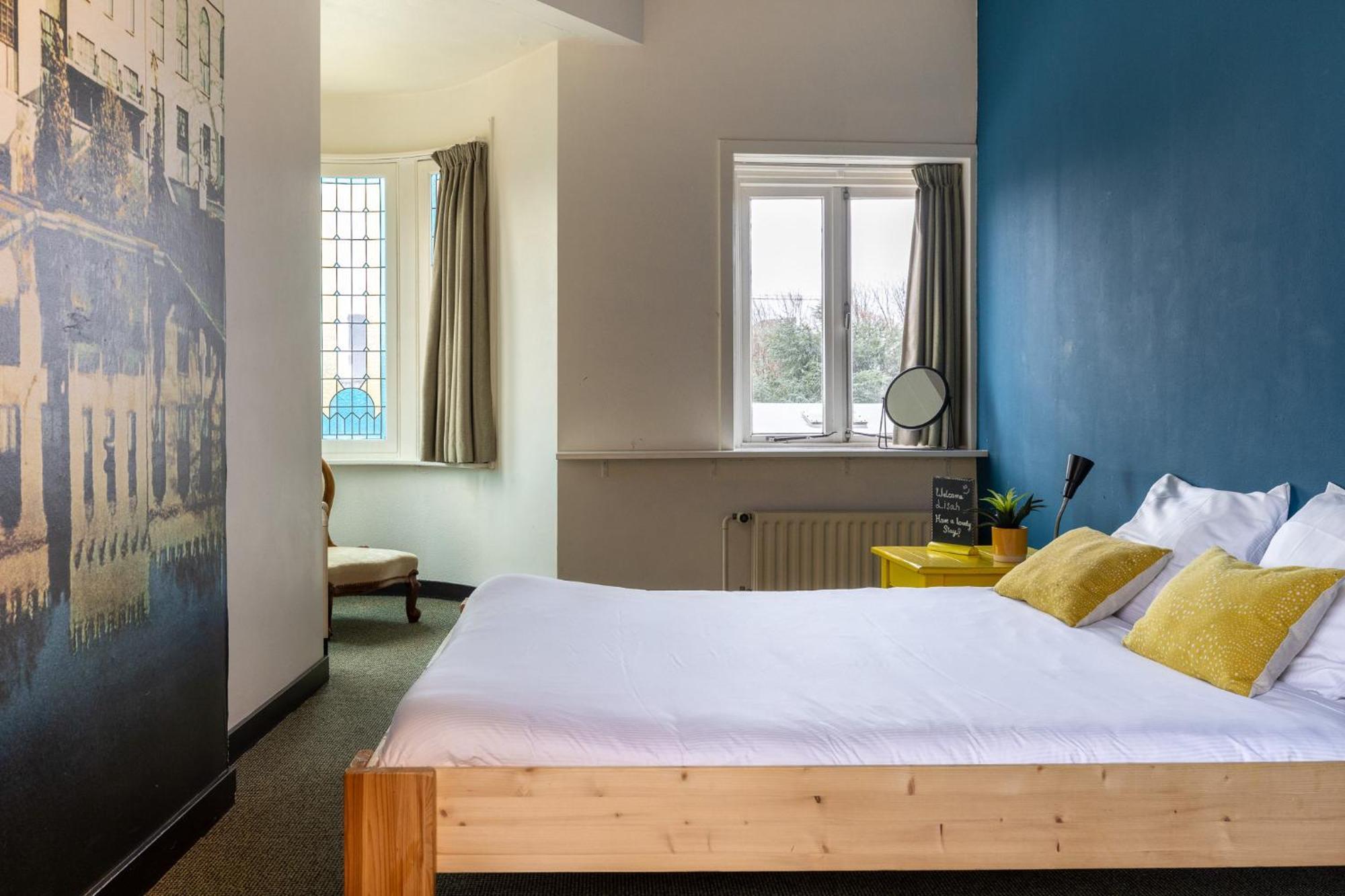 Hostel Roots Тілбург Екстер'єр фото