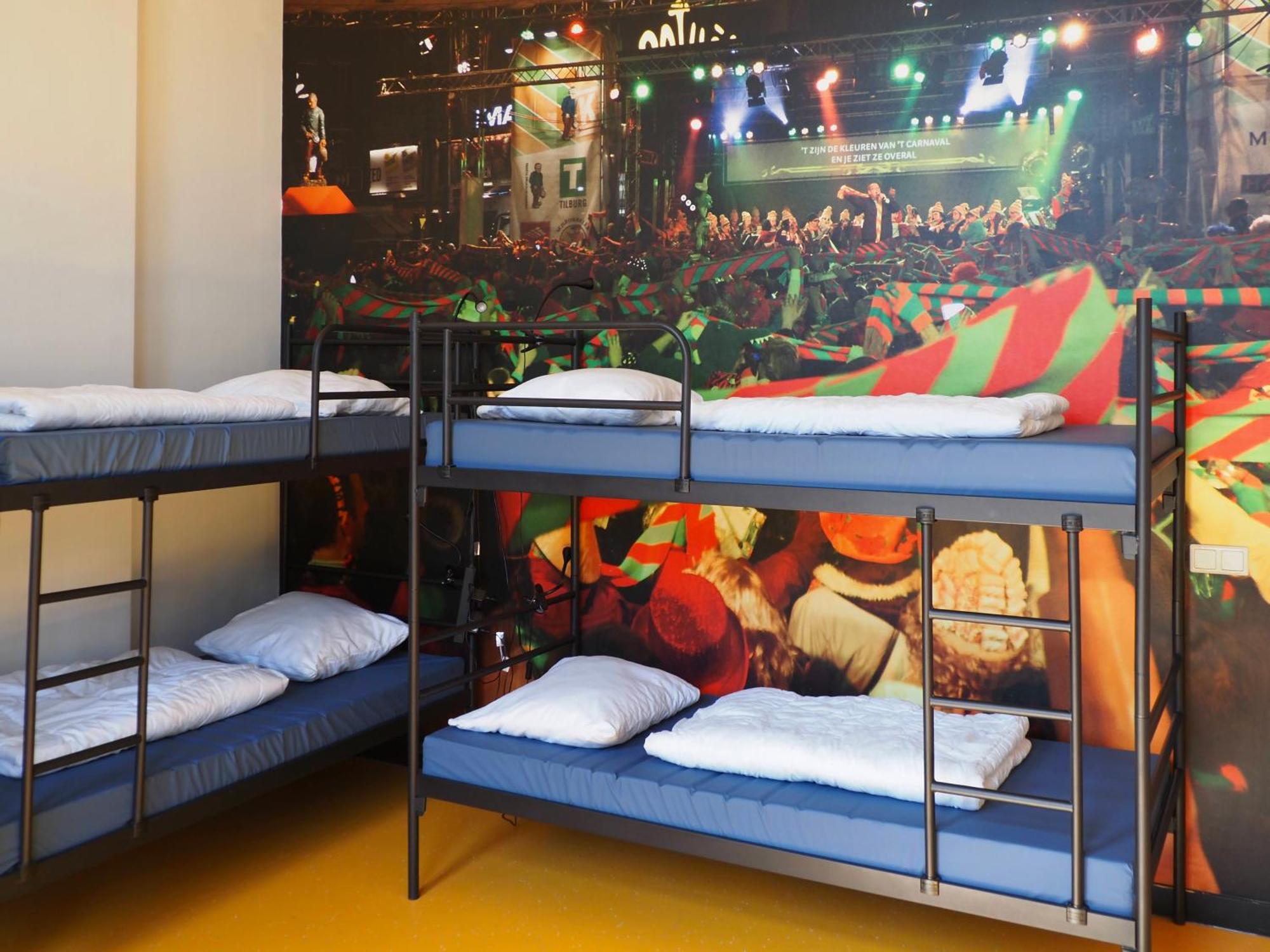 Hostel Roots Тілбург Екстер'єр фото