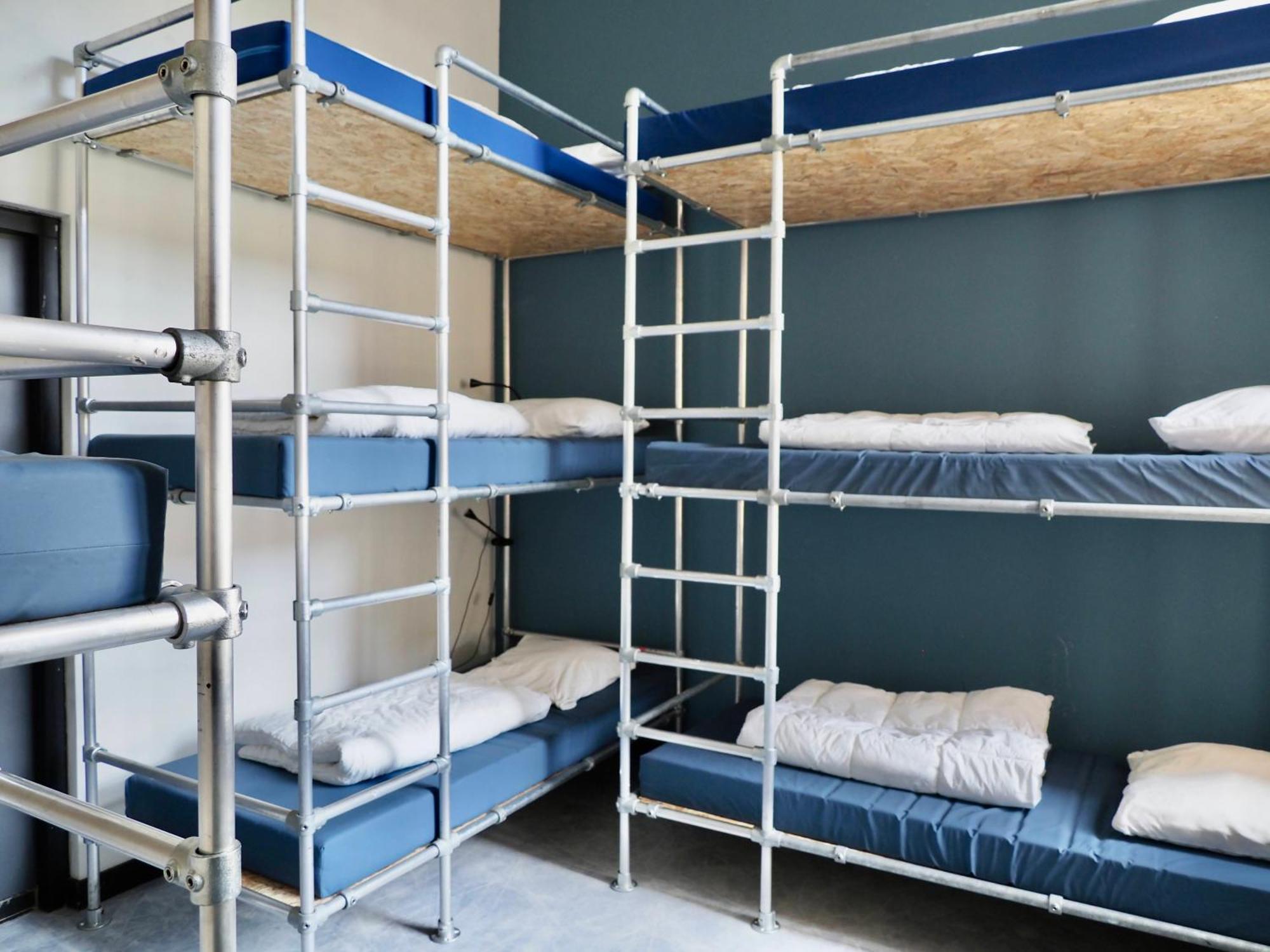Hostel Roots Тілбург Екстер'єр фото